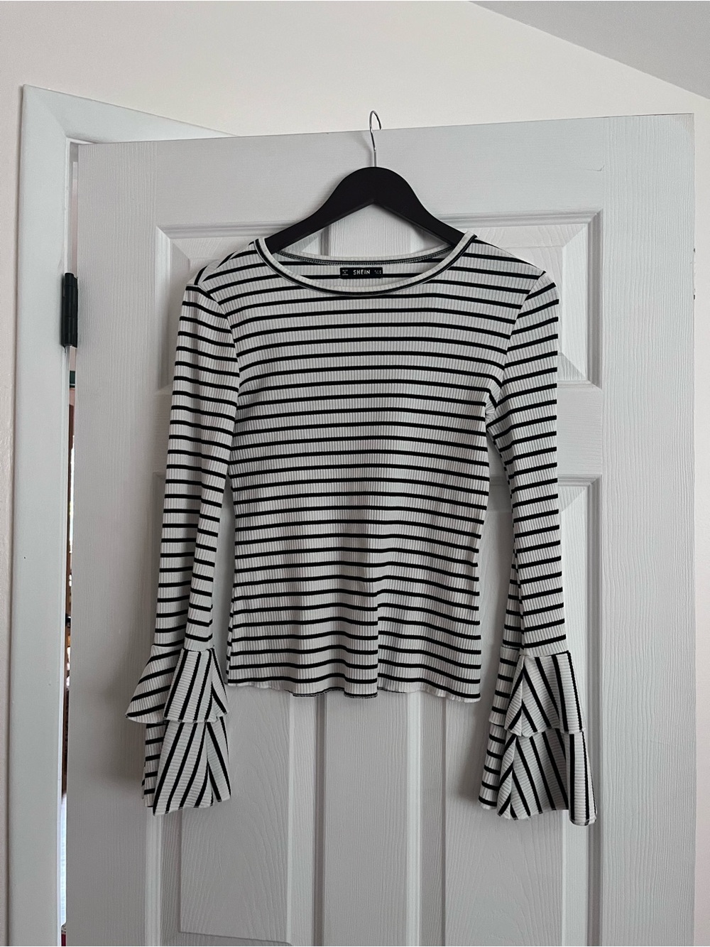 SHEIN • Ruffle Bell Sleeve Long Sleeve Top